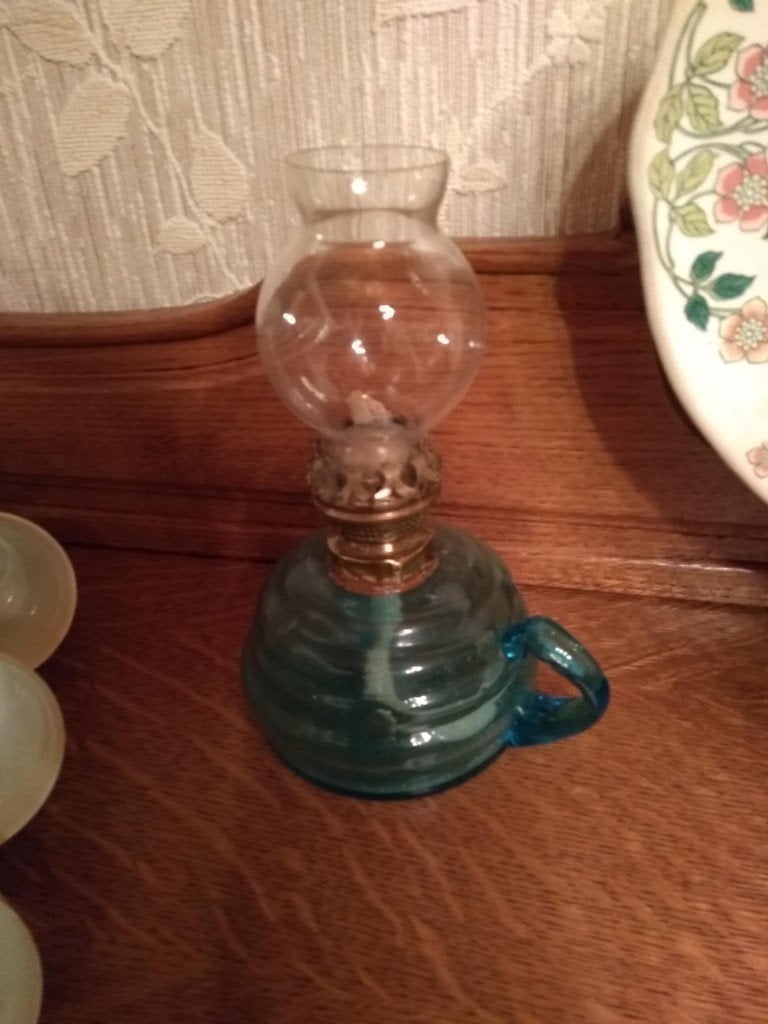 ANCIENNE LAMPE A PETROLE, Antiquités & Art, Enlèvement