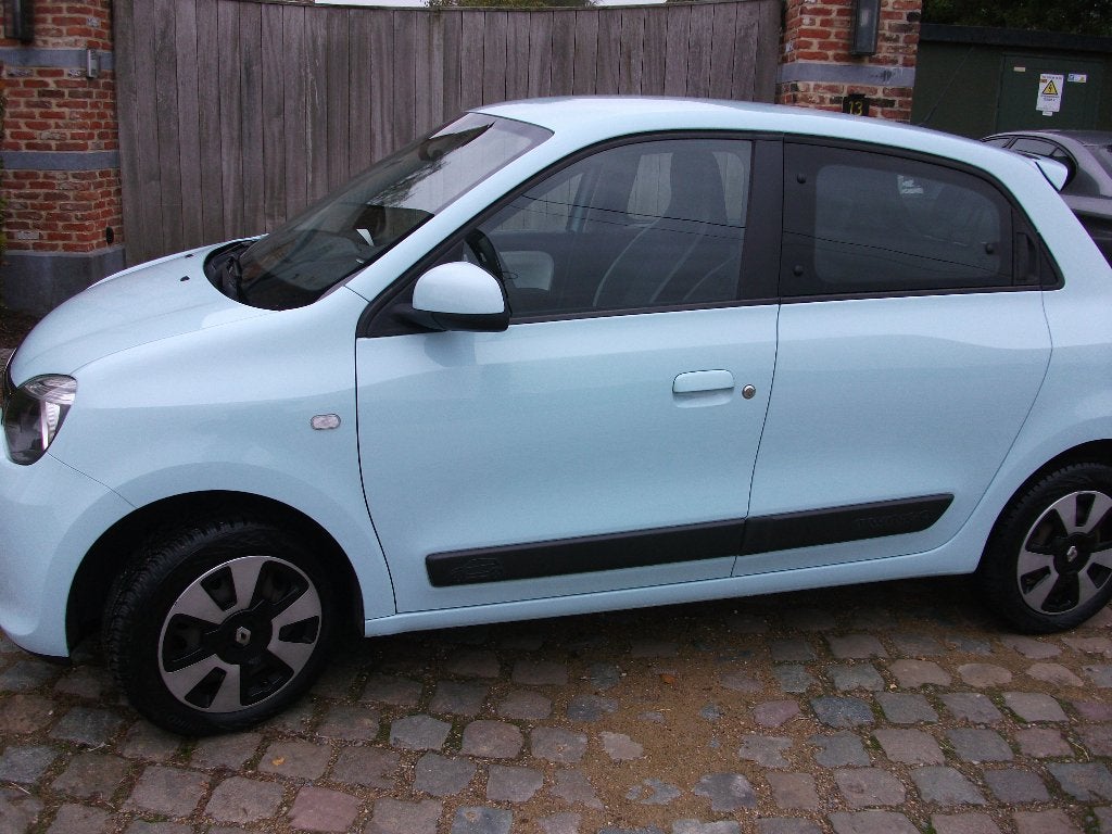 Renault Twingo 1.0Benz,als nieuw,Reeds gekeurd vvk+Car-pass, Auto's, Voorwielaandrijving, Euro 6, Blauw, Handgeschakeld