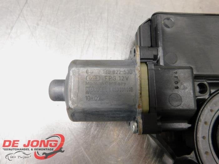 Moteur de vitre portière d'un Volkswagen Polo, Autos : Pièces & Accessoires, Volkswagen, -, 3 mois de garantie, Utilisé