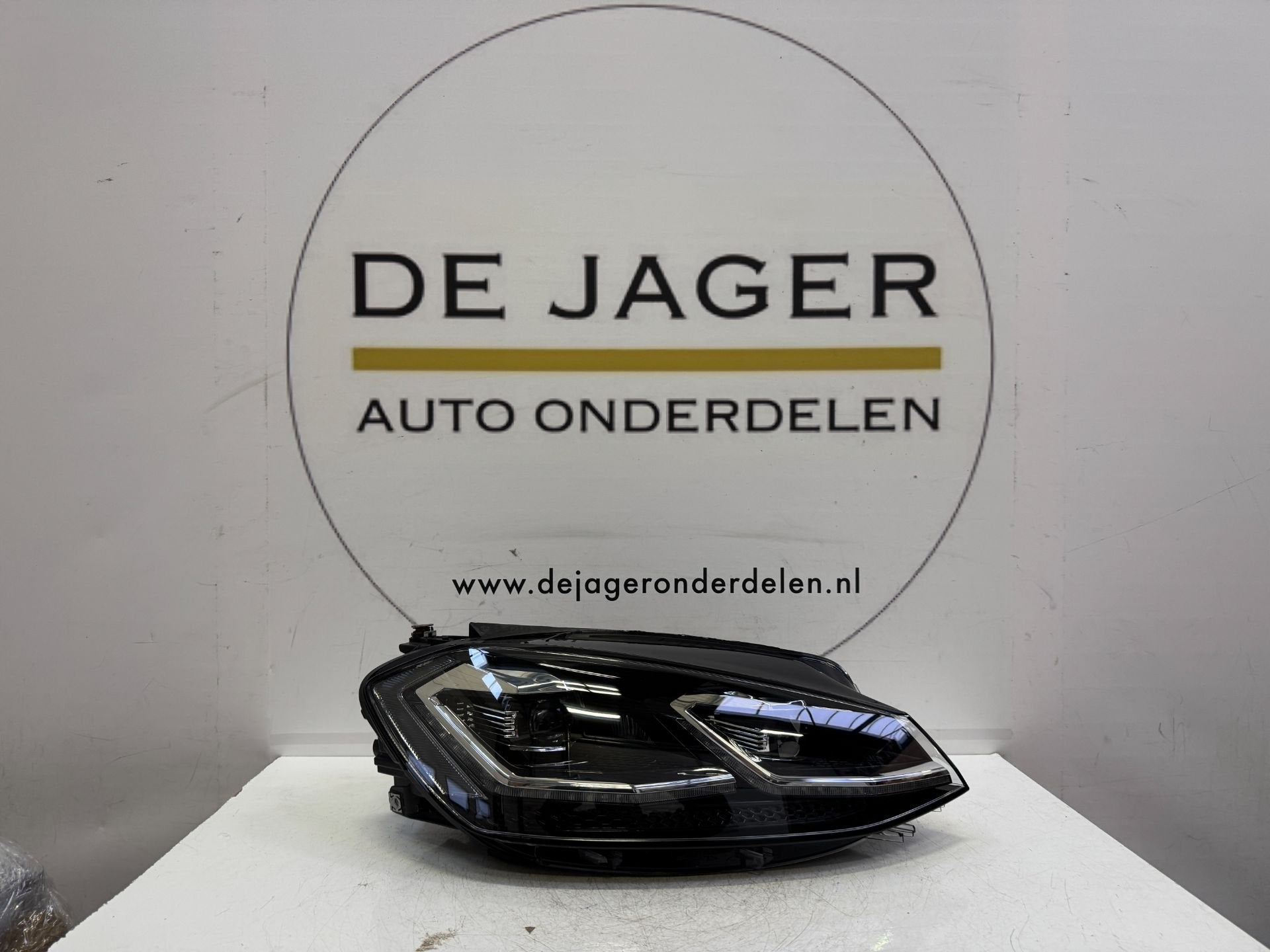 VW GOLF 7 7,5 FACELIFT VOL LED KOPLAMP RECHTS 5G1941082, Gebruikt, Volkswagen, Volkswagen AG, Vw@volkswagen.de