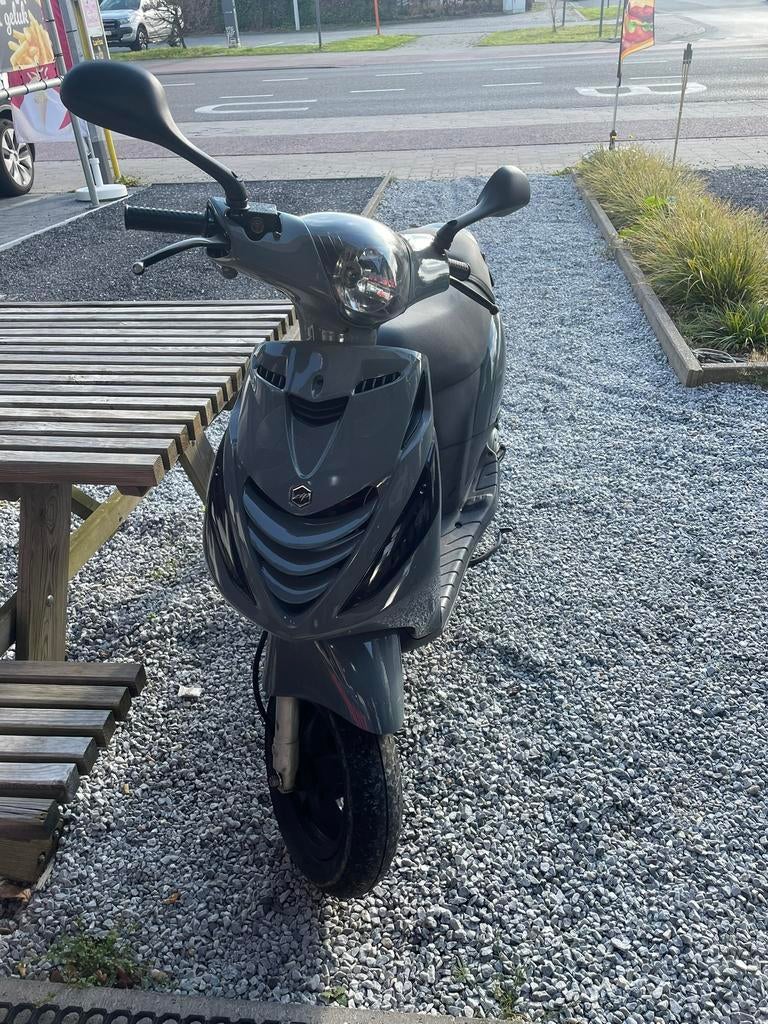 Piaggo zip, Fietsen en Brommers, Ophalen, Zip, Nieuw, Klasse B (45 km/u)