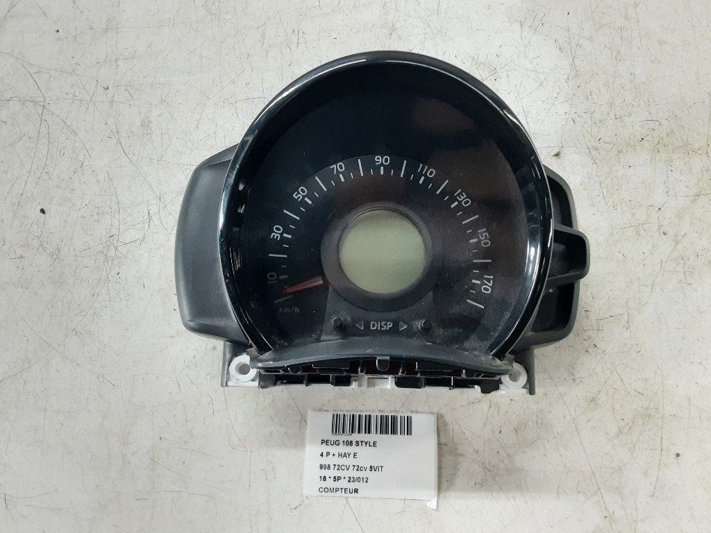 KM TELLER Peugeot 108 (01-2014/-) (769167320U), Gebruikt, Mevr. I. Hauben, Rue de l'Espoir 34 34
4030  GRIVEGNÉE, BE, Info@Collignon.be