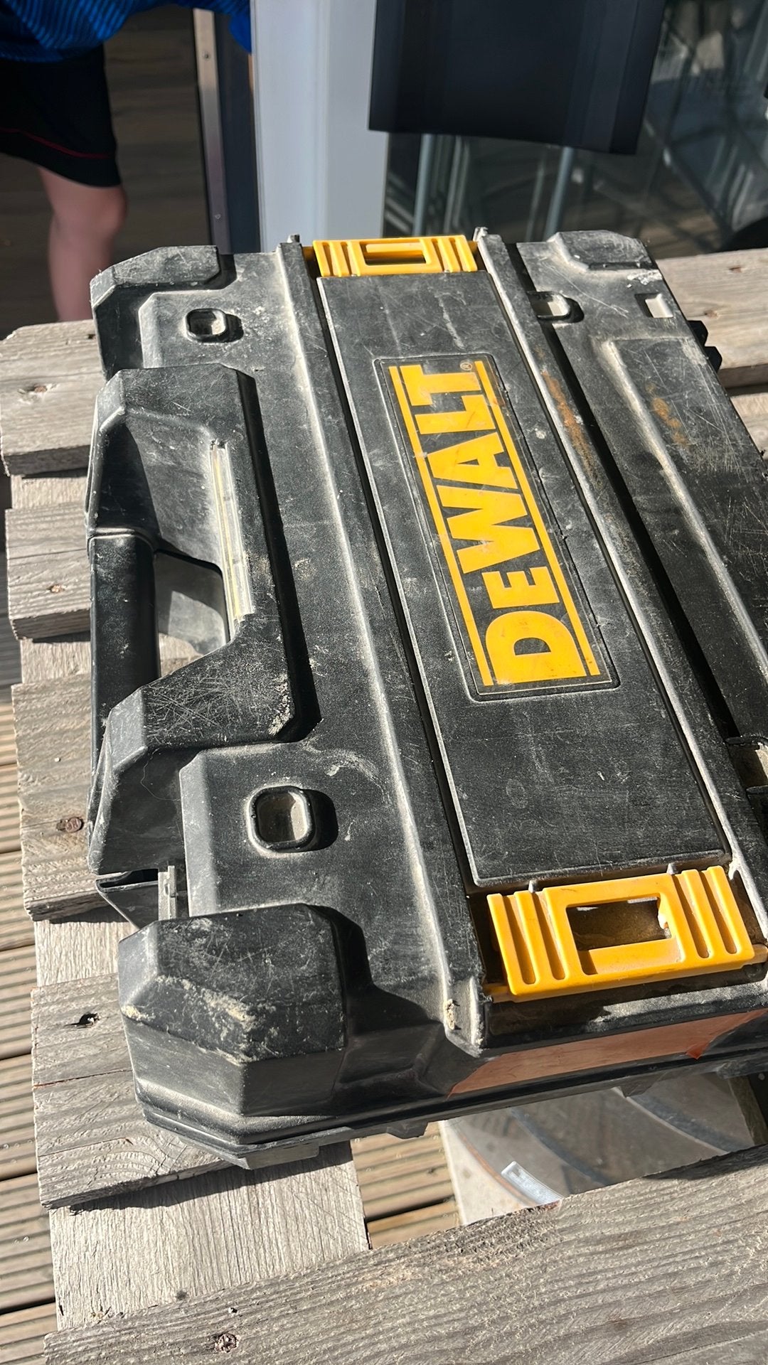 Laser dewalt, Ophalen, Zo goed als nieuw