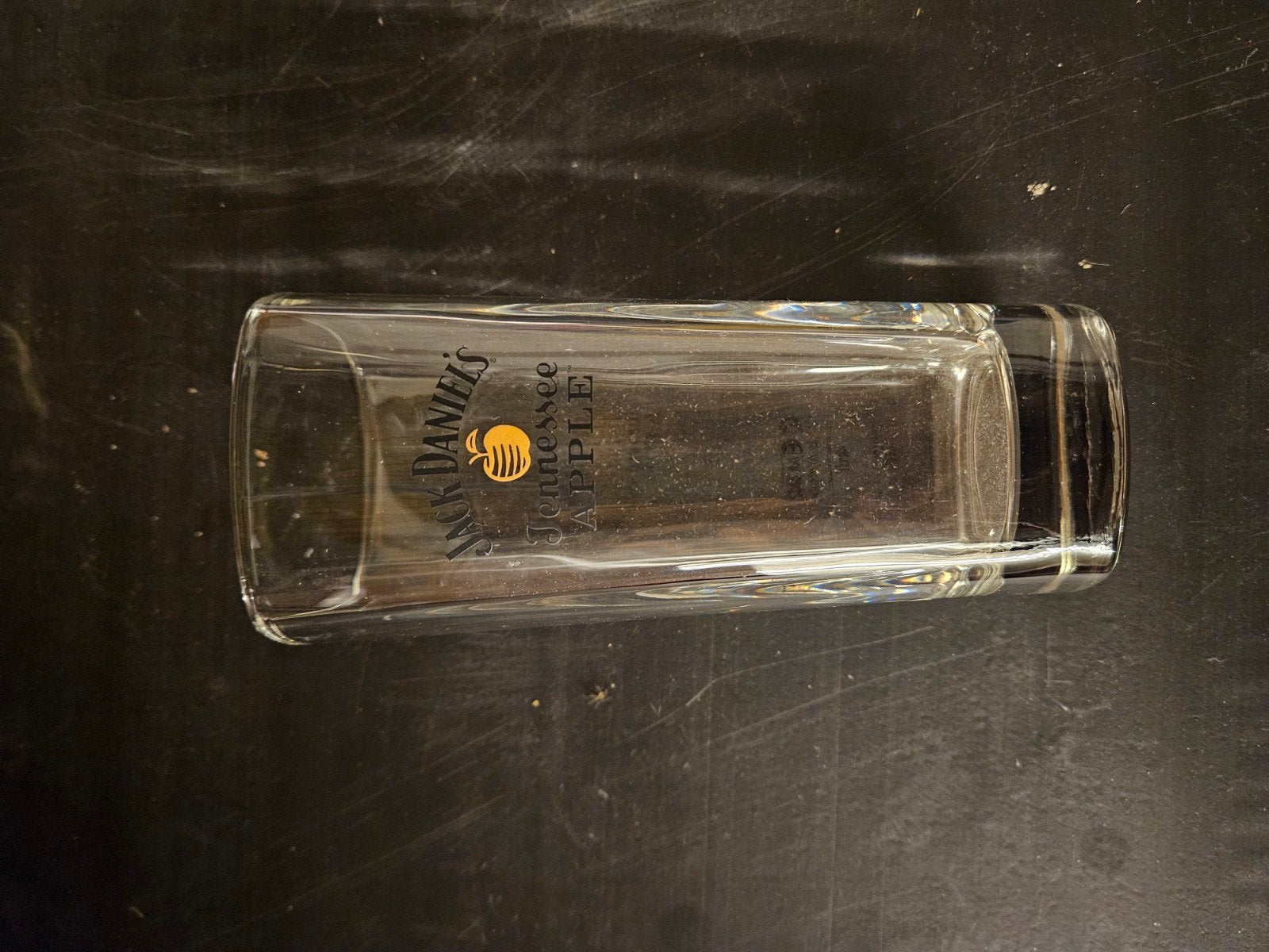 Verre jack daniels, Enlèvement, Verre