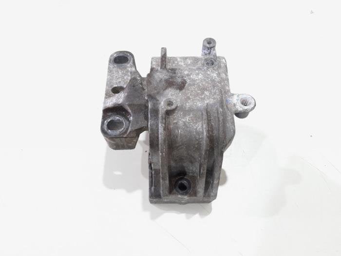Support moteur d'un Volkswagen Passat, Autos : Pièces & Accessoires, Suspension & Châssis, Volkswagen, Utilisé, 3 mois de garantie