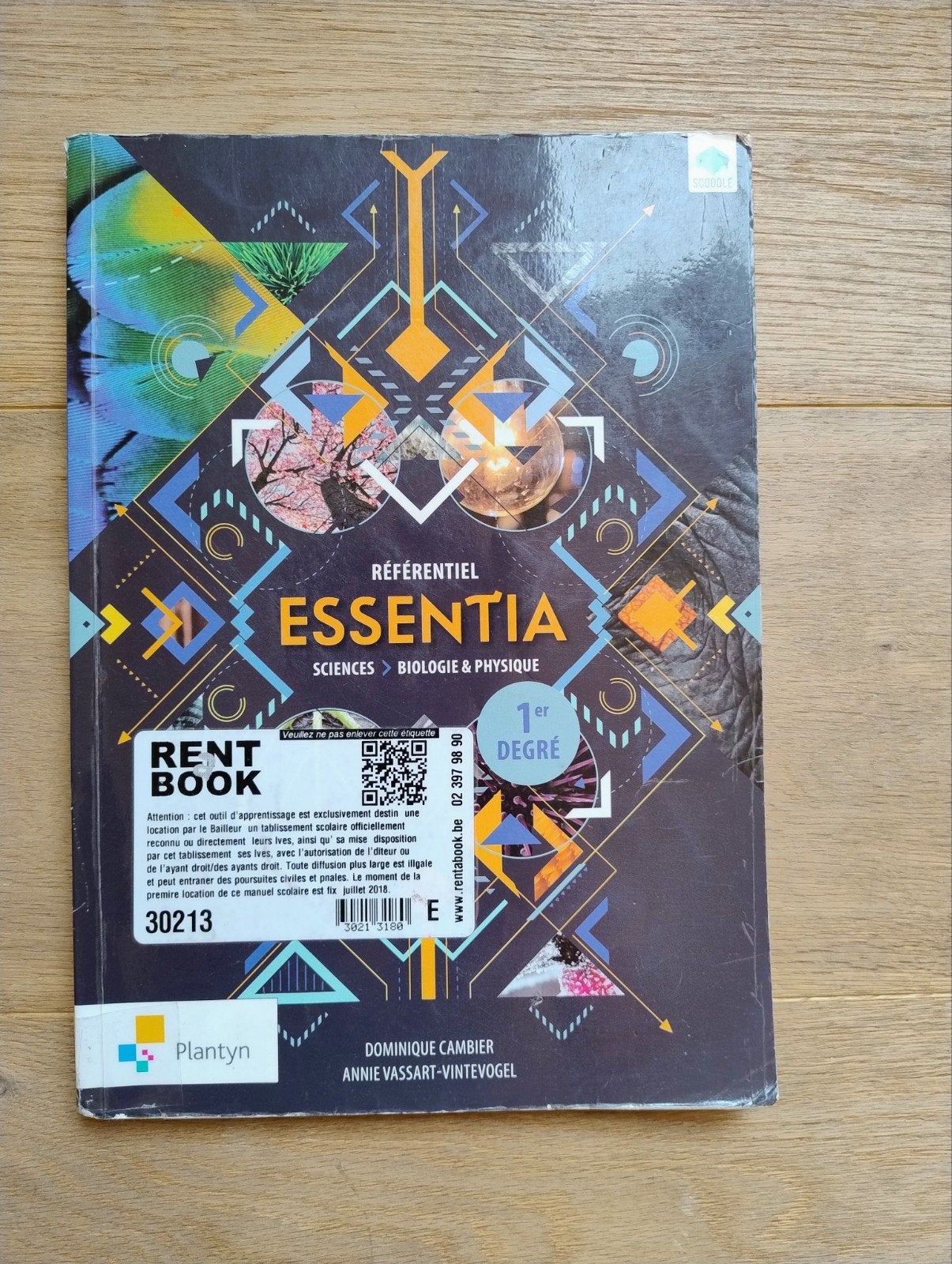Manuel de référence Essentia 1ère et 2ème secondaire, Livres, Enlèvement, Comme neuf, Secondaire, Plantyn