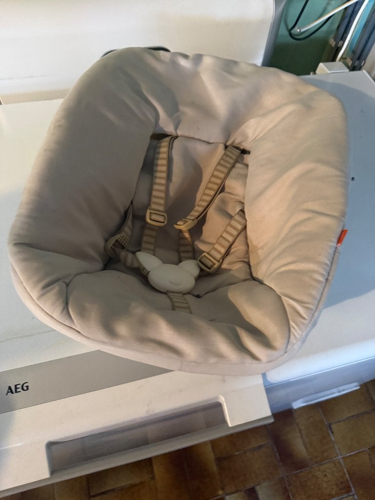Stokke Trip trap baby zitje, Ophalen of Verzenden, Zo goed als nieuw, Meegroeistoel, Gordel(s)