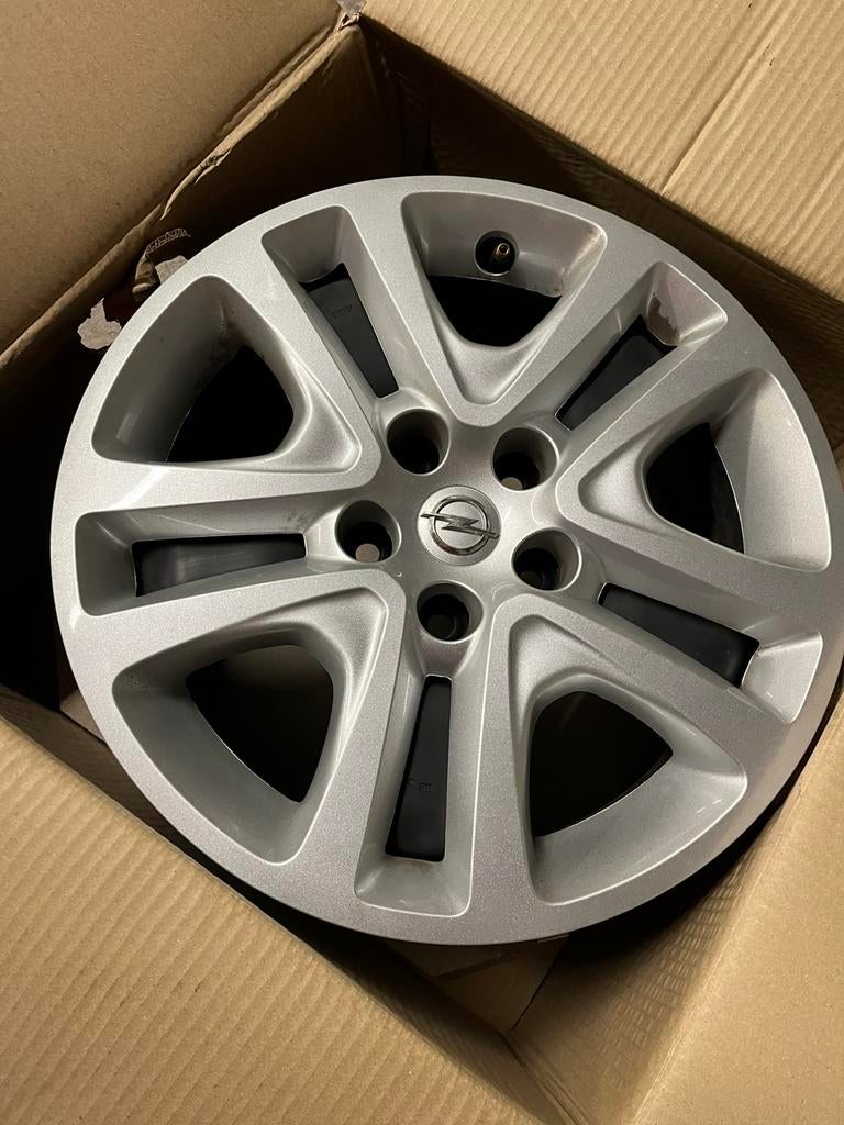 Opel Astra K stalen velgen met oem wieldeksels, Auto-onderdelen, Ophalen, 16 inch, Velg(en)