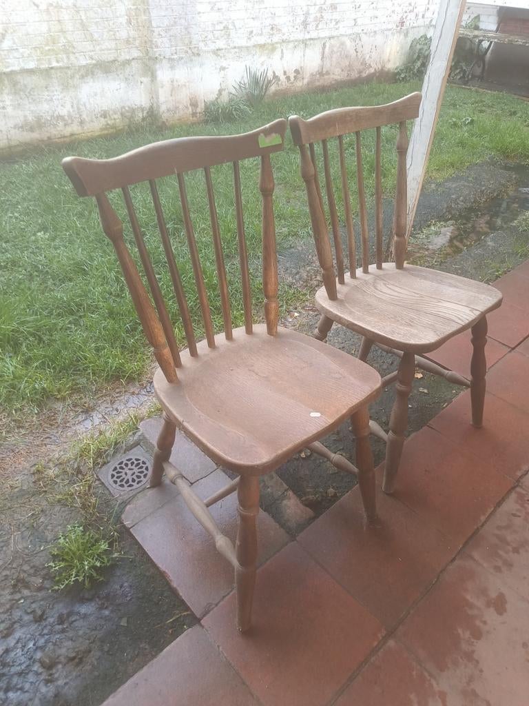4 identieke oude houten café stoelen in goede staat, Antiek en Kunst, Ophalen