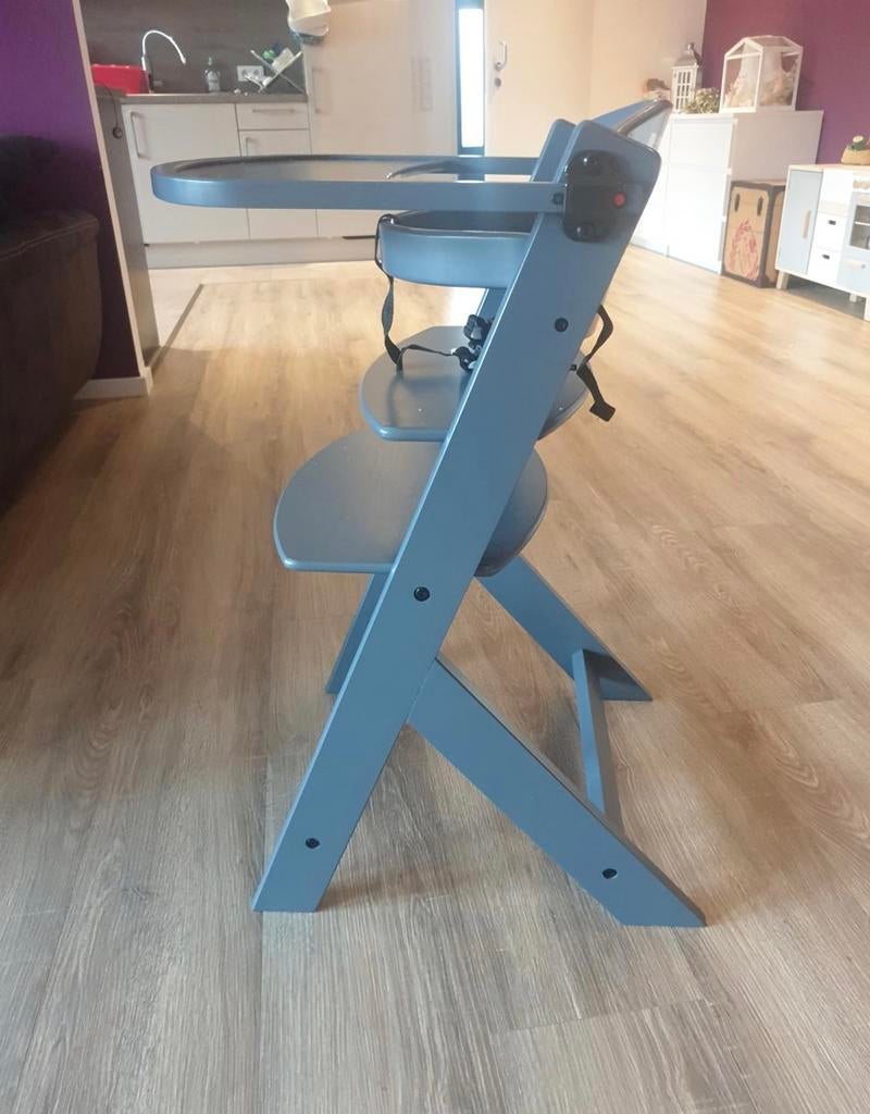 Kinderstoel met zachte zitkussen, Kinderen en Baby's, Kinderstoelen, Ophalen, Zo goed als nieuw