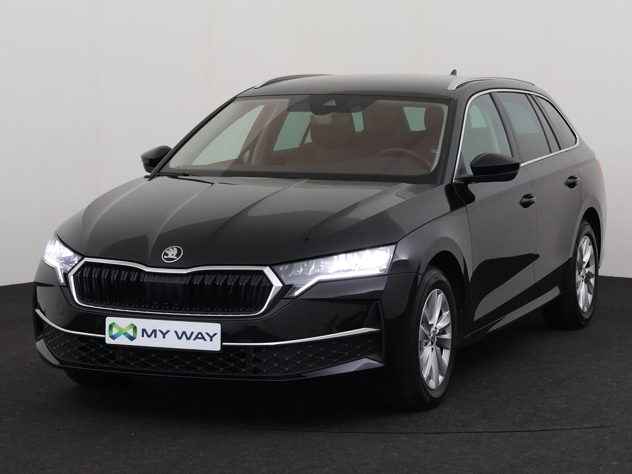 Skoda Octavia Combi CORPORATE 1.5 TSI m-HEV 115 PK DSG-7 / A, Auto's, Automaat, 116 g/km, Zwart, https://public.car-pass.be/vhr/91c1f698-c01c-4bee-b4c0-8453c1291a8c
