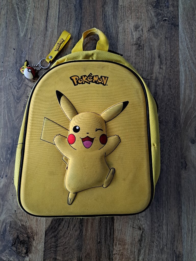 Sac à dos Pokémon officiel pour enfants - 3D Pikachu, Moins de 30 cm, 30 à 40 cm, Comme neuf, Sac à dos