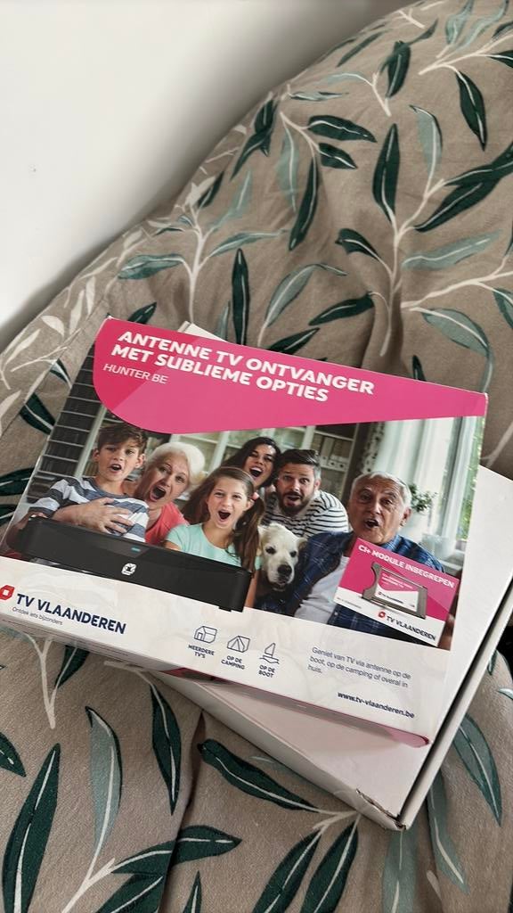 Dvb-t2 ontvanger met CI module tv vlaanderen, Ophalen of Verzenden, Zo goed als nieuw