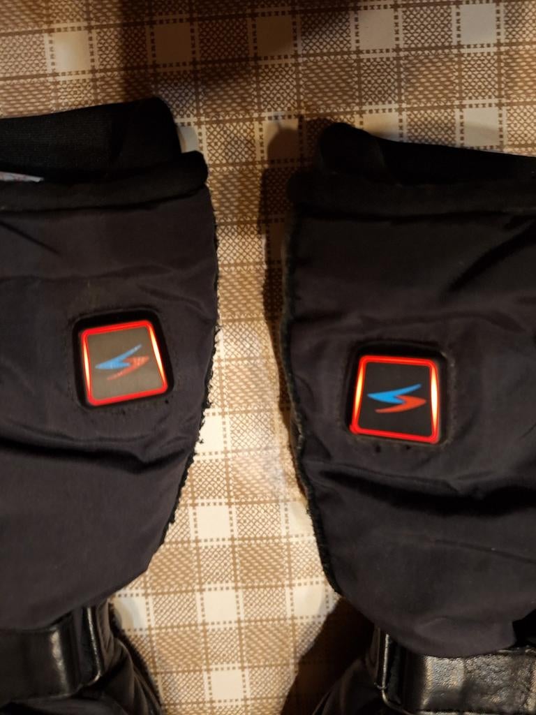 Verwarmde moterhandschoenen . Nieuwstaat, Dieren en Toebehoren, Ophalen