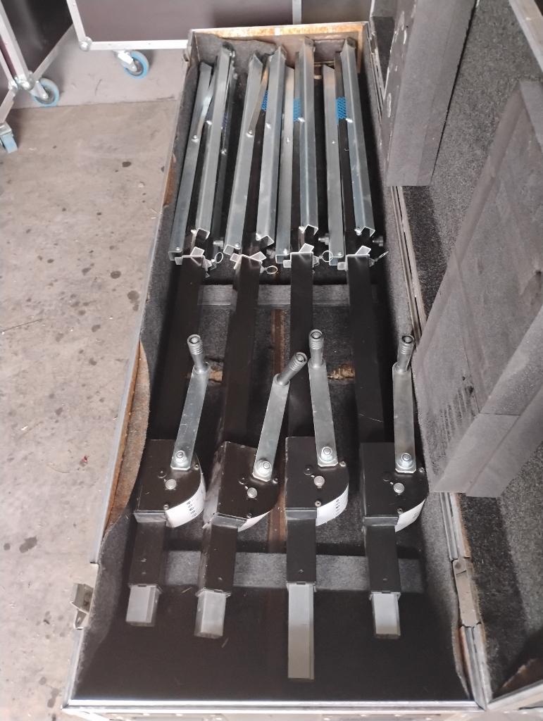 Windup statieven BASIC 3800 max 80kg 3,80M hoog 4st, Ophalen, Zo goed als nieuw, Licht