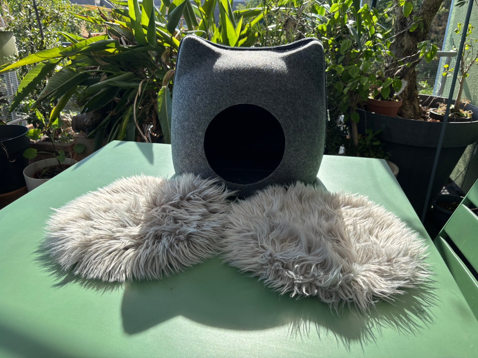 Luxe Vilten Kattenhuis met Rits – Inclusief Fluffy Kussen, Enlèvement