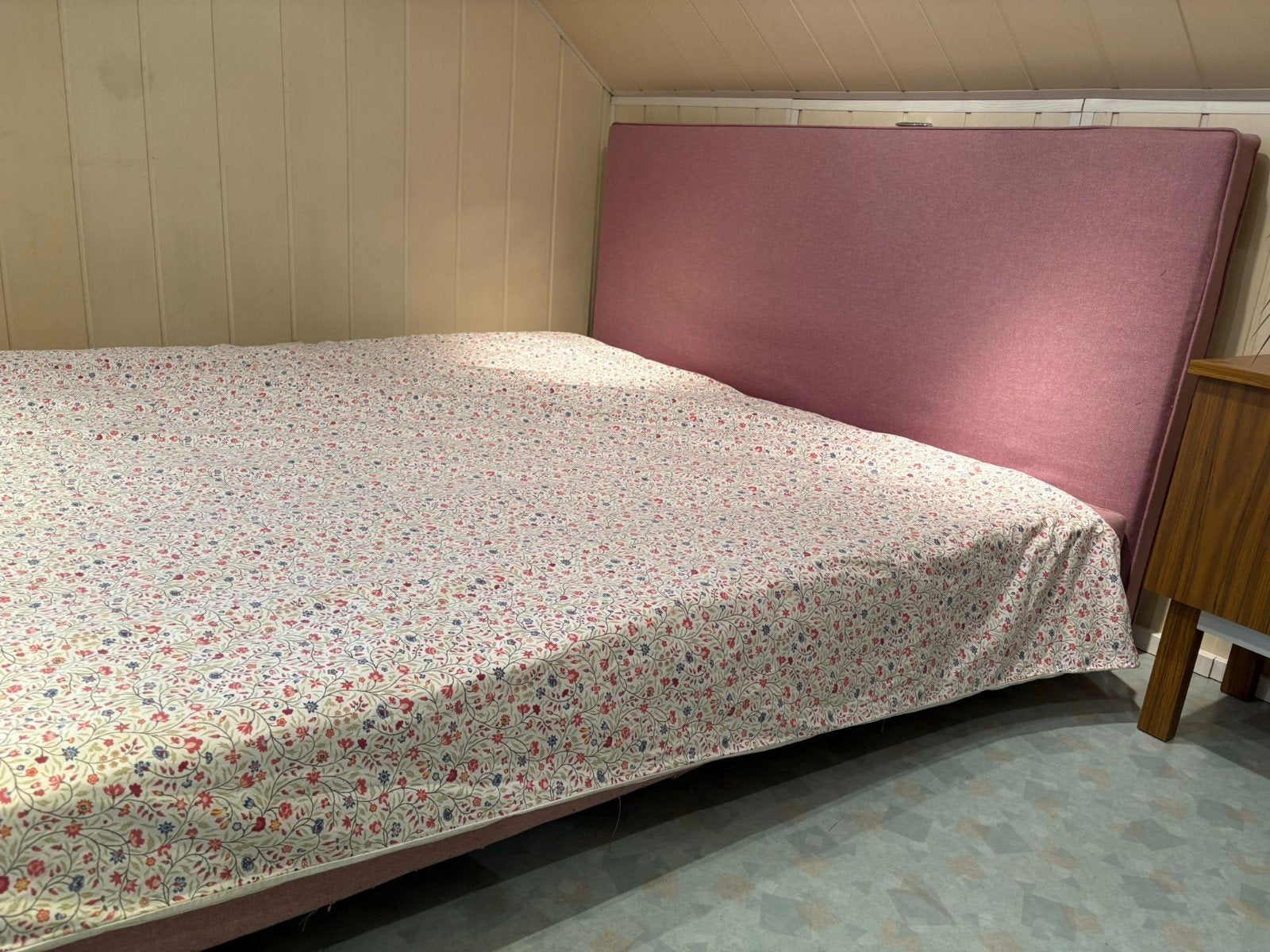 tweepersoonsbed refurbished 2m op 2m, Autres dimensions, Tissu, Autres couleurs, Enlèvement