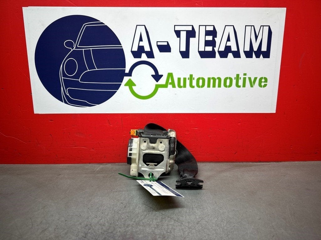 CEINTURE DE SECURITE ARRIERE GAUCHE A1 Sportback (GBA), Auto-Union-Straße  1,
85057  Ingolstadt, DE, Info@audi.de, Audi, Utilisé