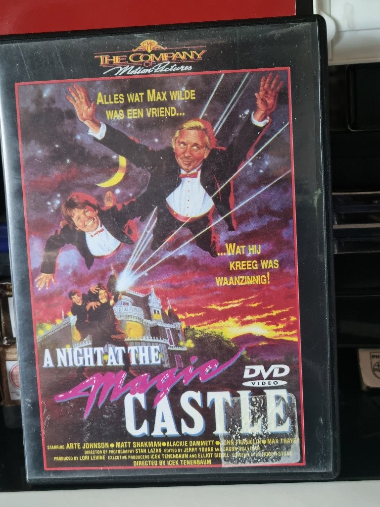 A Night at The Magic Castle, Arte Johnson, Matt Shakman, Ophalen of Verzenden, Engels, Nederlands
