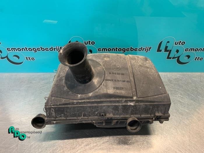 Boîtier filtre à air d'un BMW 3-Serie (3-Serie 82-), -, 3 mois de garantie, Utilisé, -