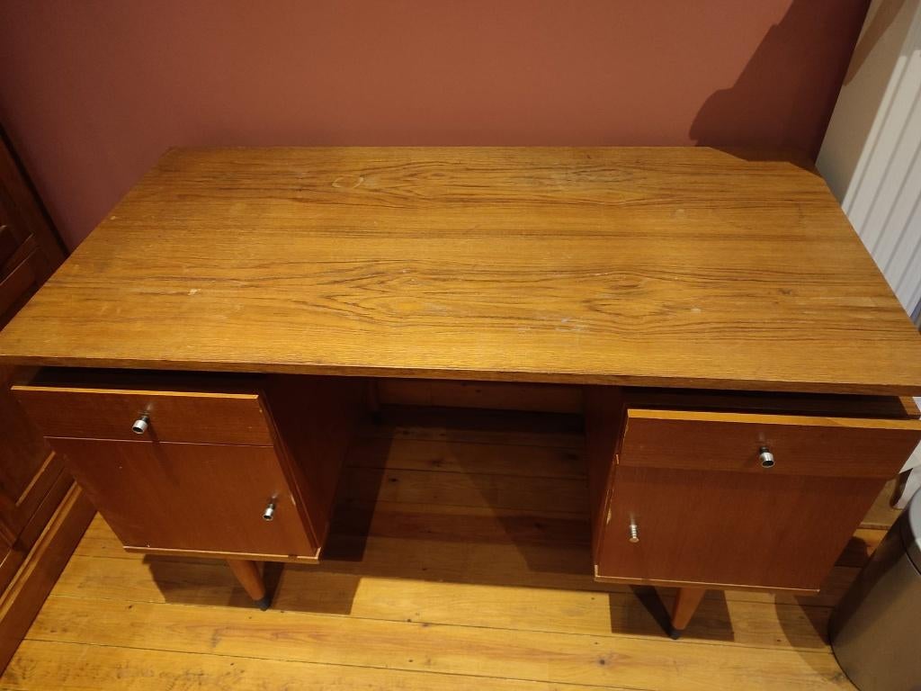 bureau vintage double caisson, Enlèvement, Utilisé