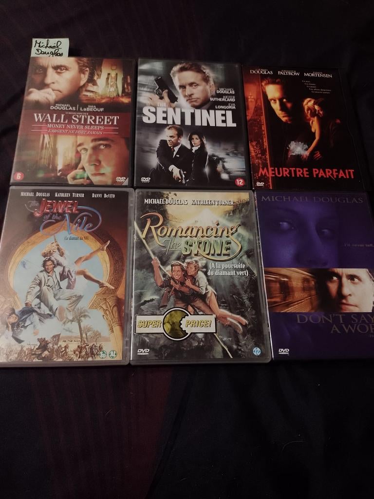 A vendre en DVD 6 films Michael Douglas, À partir de 9 ans, Enlèvement ou Envoi, Comme neuf, Action