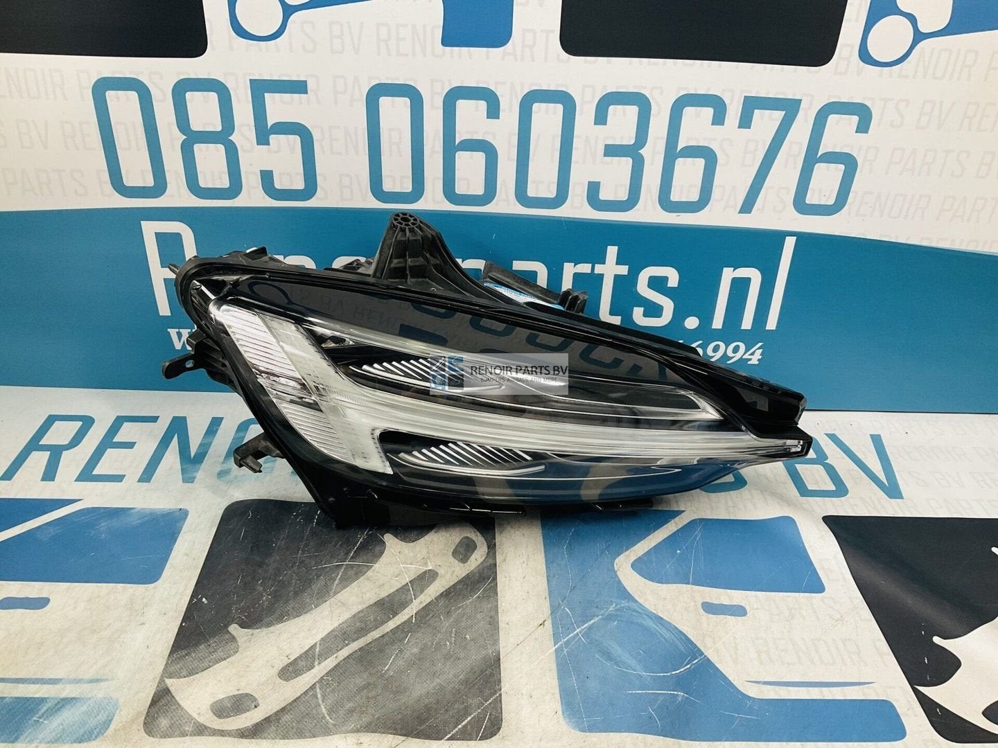 Koplamp Volvo V60 S60 Full Led Active High Beam System 32228, Gebruikt, -, -, 6 maanden garantie