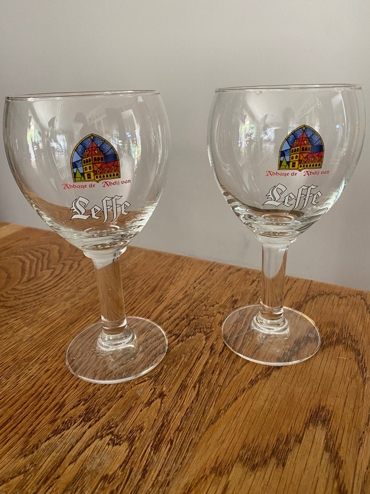 2 leffe glazen, Verzamelen, Ophalen, Zo goed als nieuw, Leffe