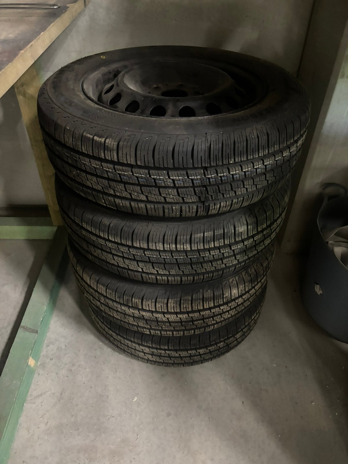 4 velg met nieuwe banden, Ophalen, Zo goed als nieuw