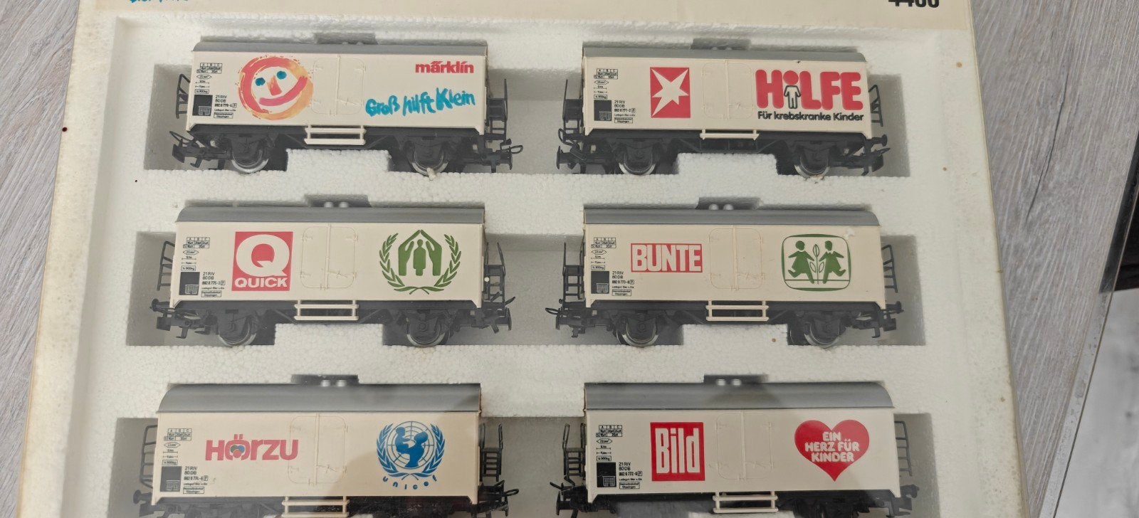 Set de wagons Märklin 4400 - « Groß hilft Klein » - H0, Enlèvement ou Envoi, Courant alternatif, Wagon, Comme neuf