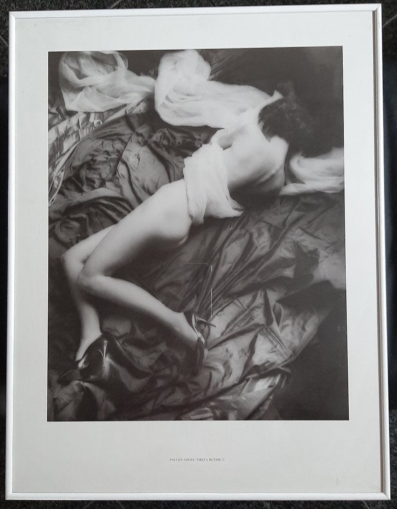 Greta Buysse (1942), Antiek en Kunst, Ophalen, Poster, Fotografie, Achter glas