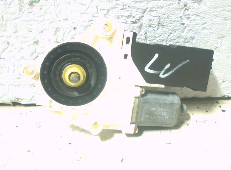 MOTEUR LEVE VITRE ELECTRIQUE GAUCHE Peugeot 407 (6C / J), Brose SE, Info@brose.com, Utilisé, Max-Brose-Straße 1
96450  Coburg, DE