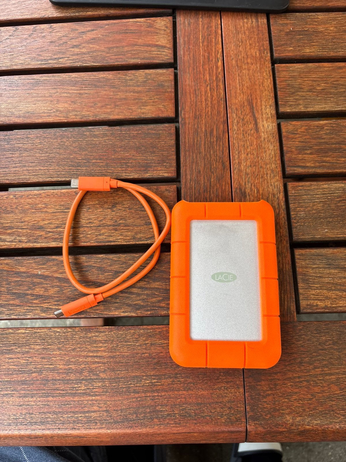 Disque dur externe laCie 1 to, Informatique & Logiciels, Disques durs, Enlèvement ou Envoi, SSD, Externe, Comme neuf