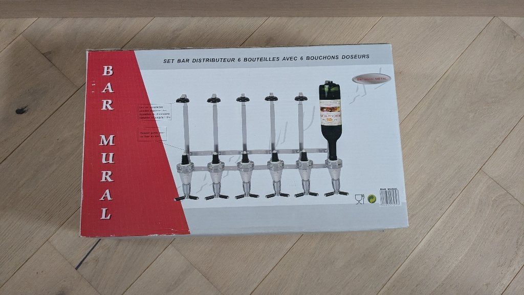 NIEUW, aan de muur gemonteerde flessenhouder, bardoseerder, Ophalen of Verzenden, Nieuw