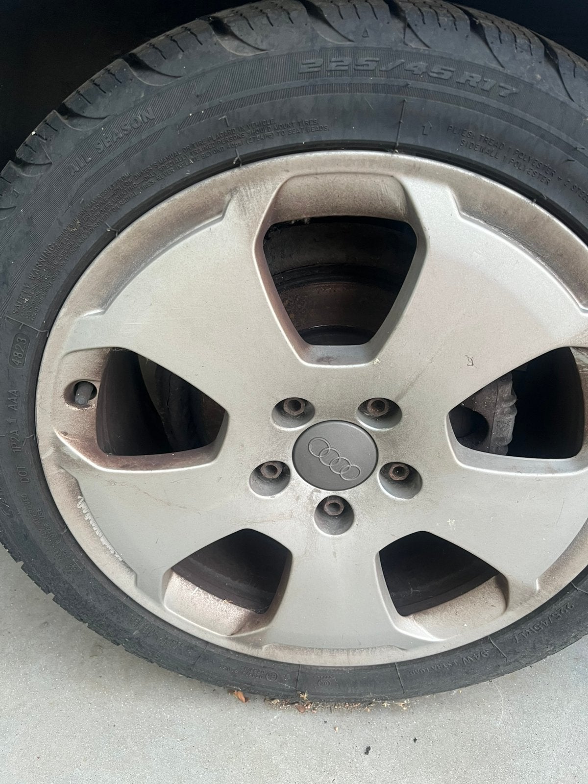 Velg + band audi a3, Auto-onderdelen, Banden en Velgen, Ophalen, Gebruikt, Banden en Velgen, 17 inch