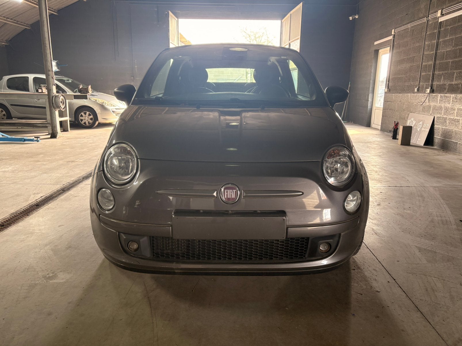 Fiat 500 cabriolet export marchand semi cuir radar, Autos, Fiat, Particulier, 500C, ABS, Airbags, Alarme, Android Auto, Apple Carplay
