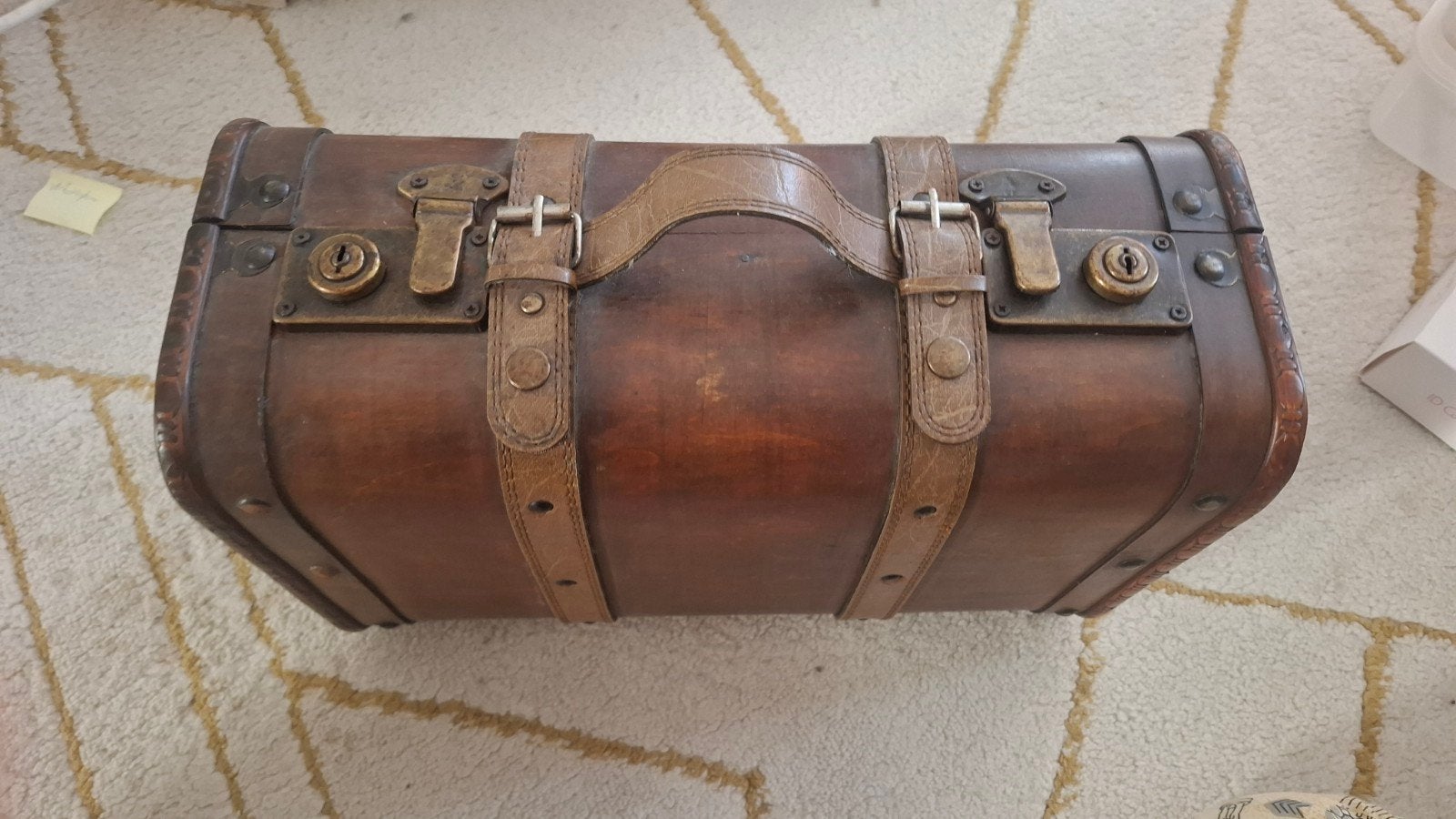 Valise decorative en bois, Enlèvement