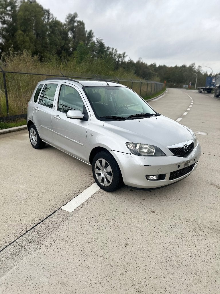 Mazda2 1.3B Automatic Reeds Gekeurd v Verkoop, Bedrijf, Te koop