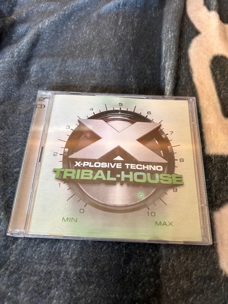 X-plosive techno tribal-house 2cd, Cd's en Dvd's, Cd's | Dance en House, Inclusief boekje, Gebruikt, Ophalen of Verzenden, Techno
