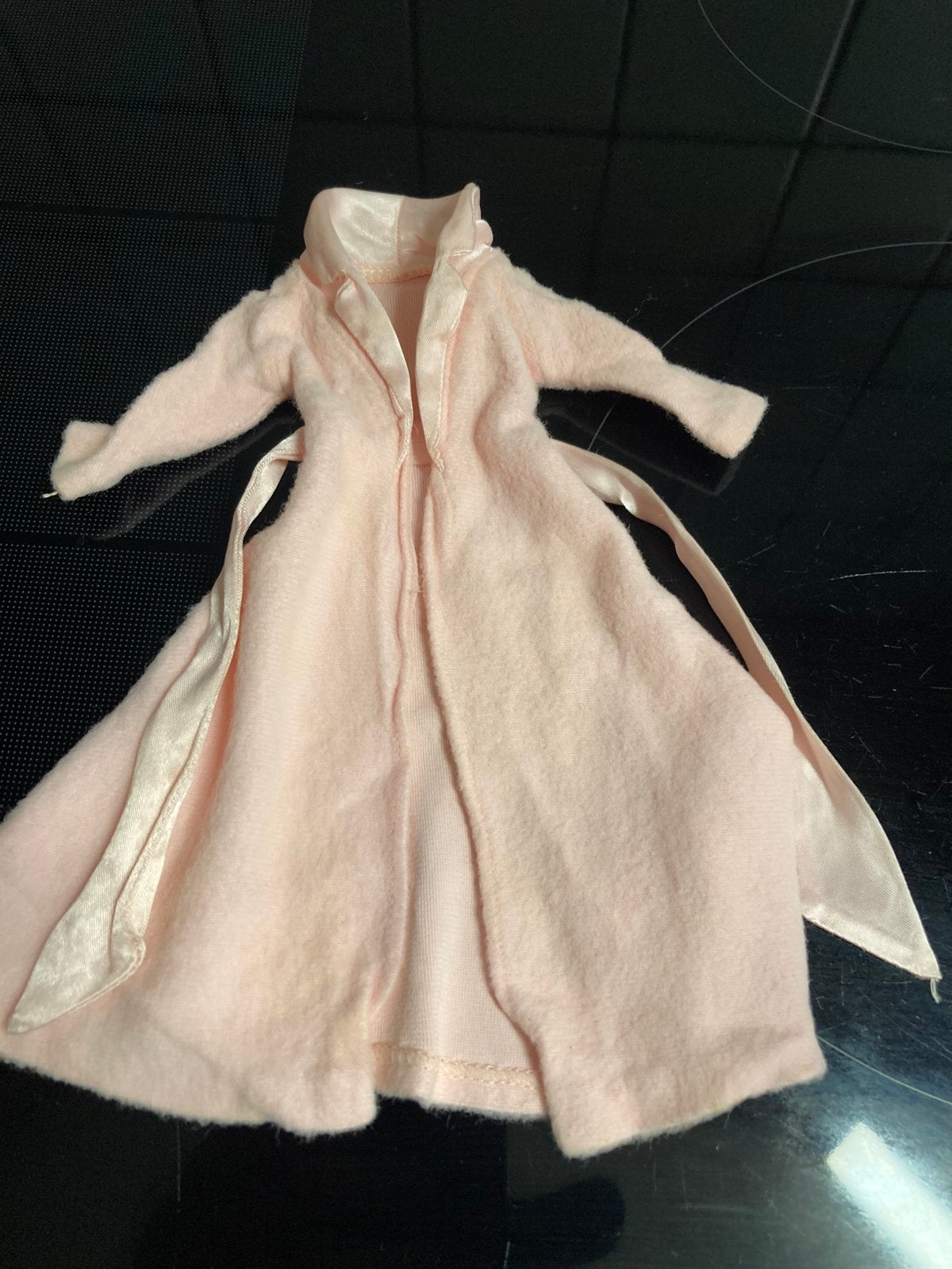 Barbie vintage fashion roze badjas 1965, Ophalen of Verzenden