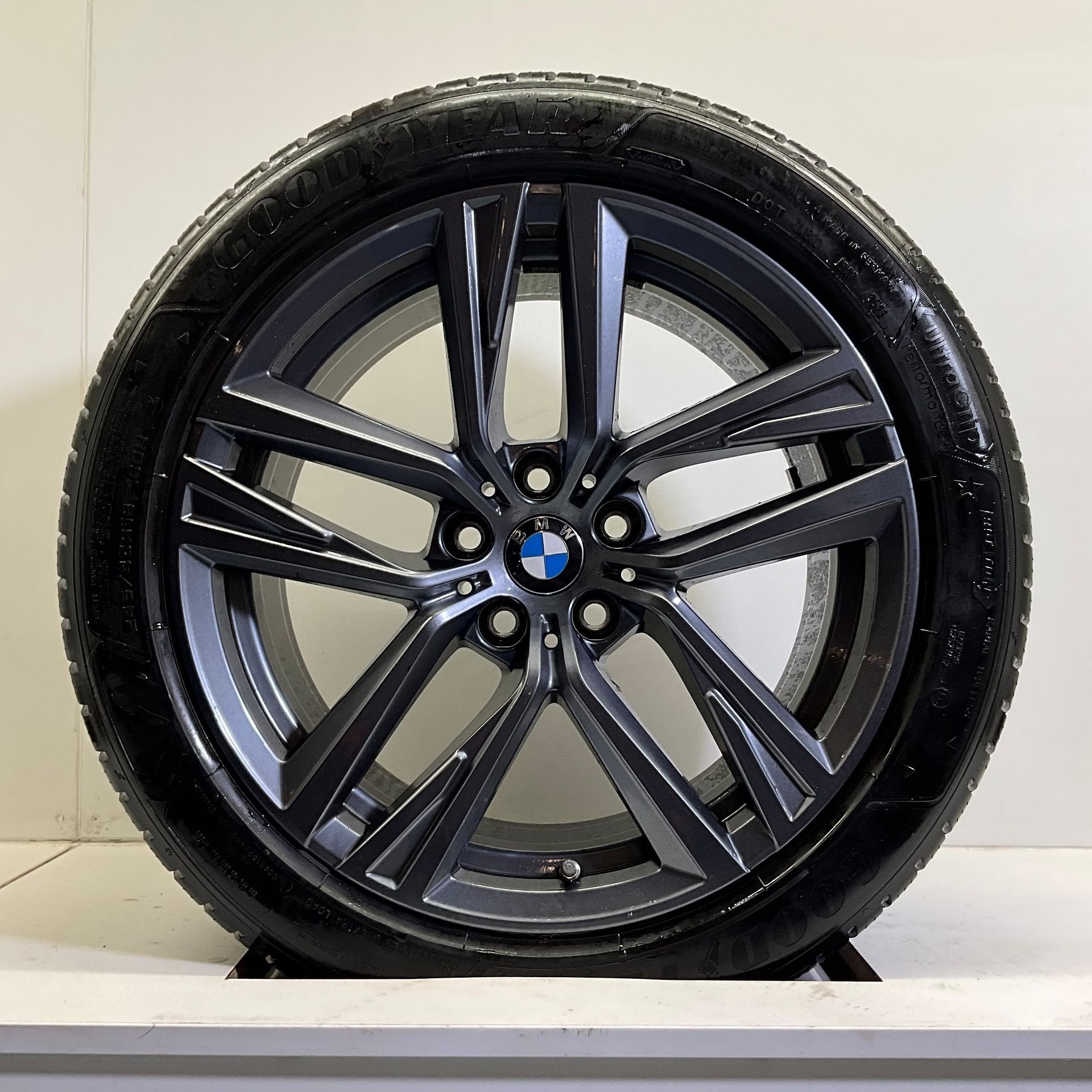 BMW 4 SERIE G26 I4 G26 SET VELGEN + WINTERBANDEN 18 INCH ORI, Auto-onderdelen, Banden en Velgen, 18 inch, -, -, Banden en Velgen