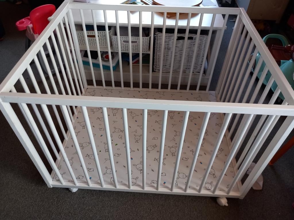 Wit babypark, Kinderen en Baby's, Babyparken, Ophalen, Zo goed als nieuw, Rechthoekig, In hoogte verstelbaar
