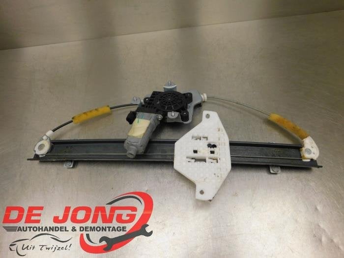 Mécanique vitre 4portes arrière droite d'un Ssang Yong Act, -, 3 mois de garantie, Utilisé, SsangYong