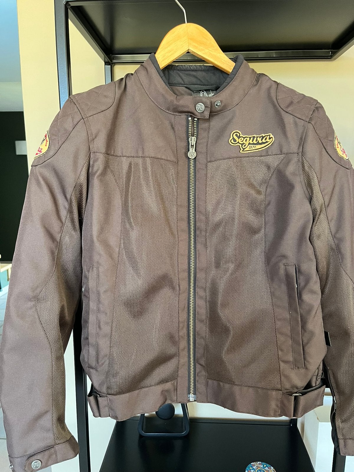 Veste moto d’été Ségura, Ophalen