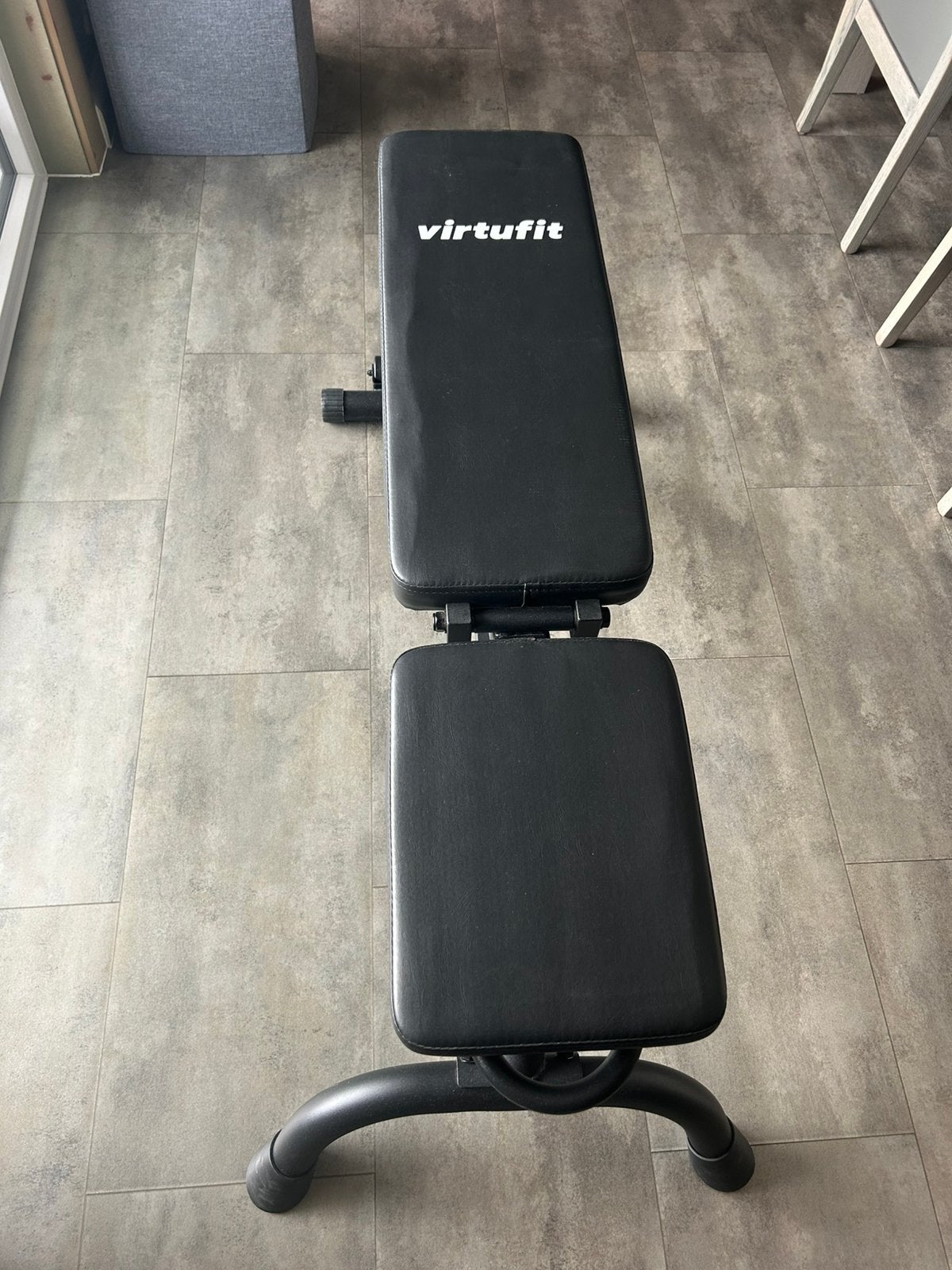 Fitnessbank + gewichten en bars, Sport en Fitness, Fitnessmaterialen, Ophalen, Zo goed als nieuw, Fitnessbank