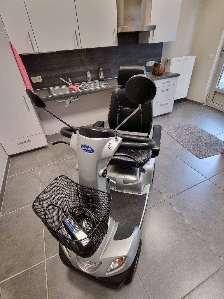 Scootmobiel Invacare Orion 4-Wiel, Diversen, Brommobielen en Scootmobielen, Ophalen, Gebruikt, 15 km of minder, Invacare