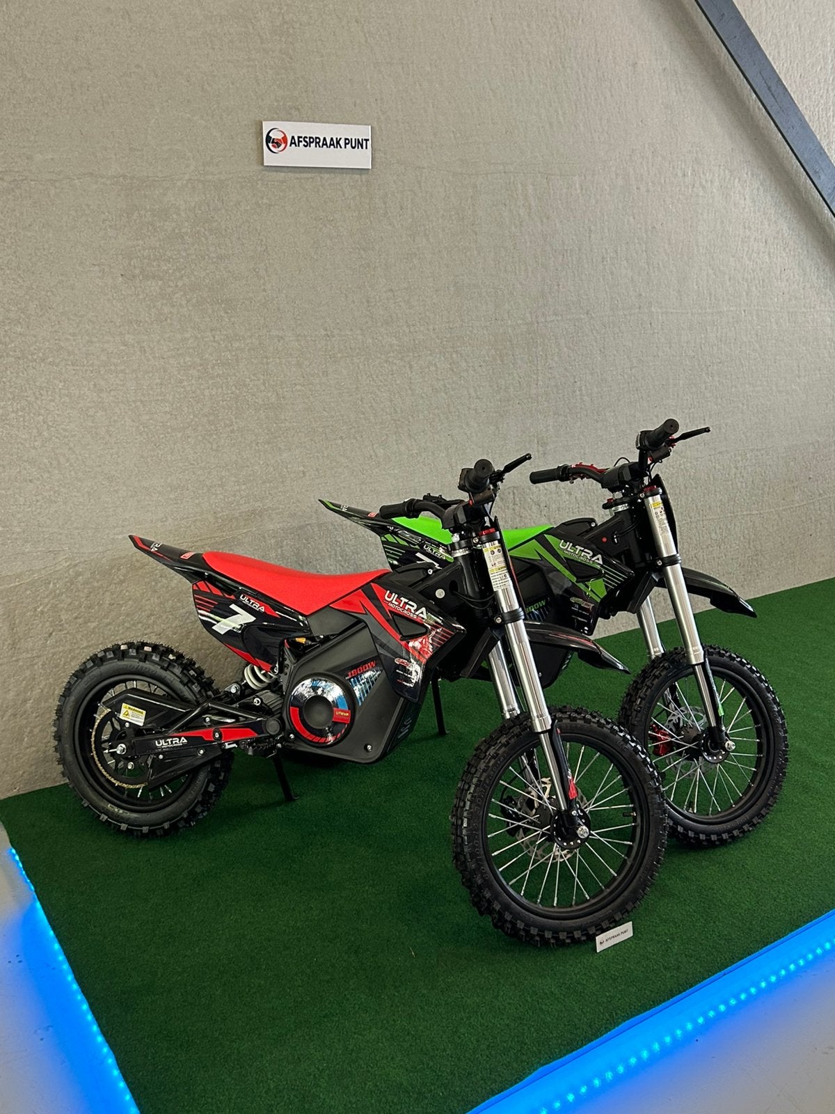 Nieuwe 1800 watt elektrische kinder crossmotor,groen of rood, Nieuw