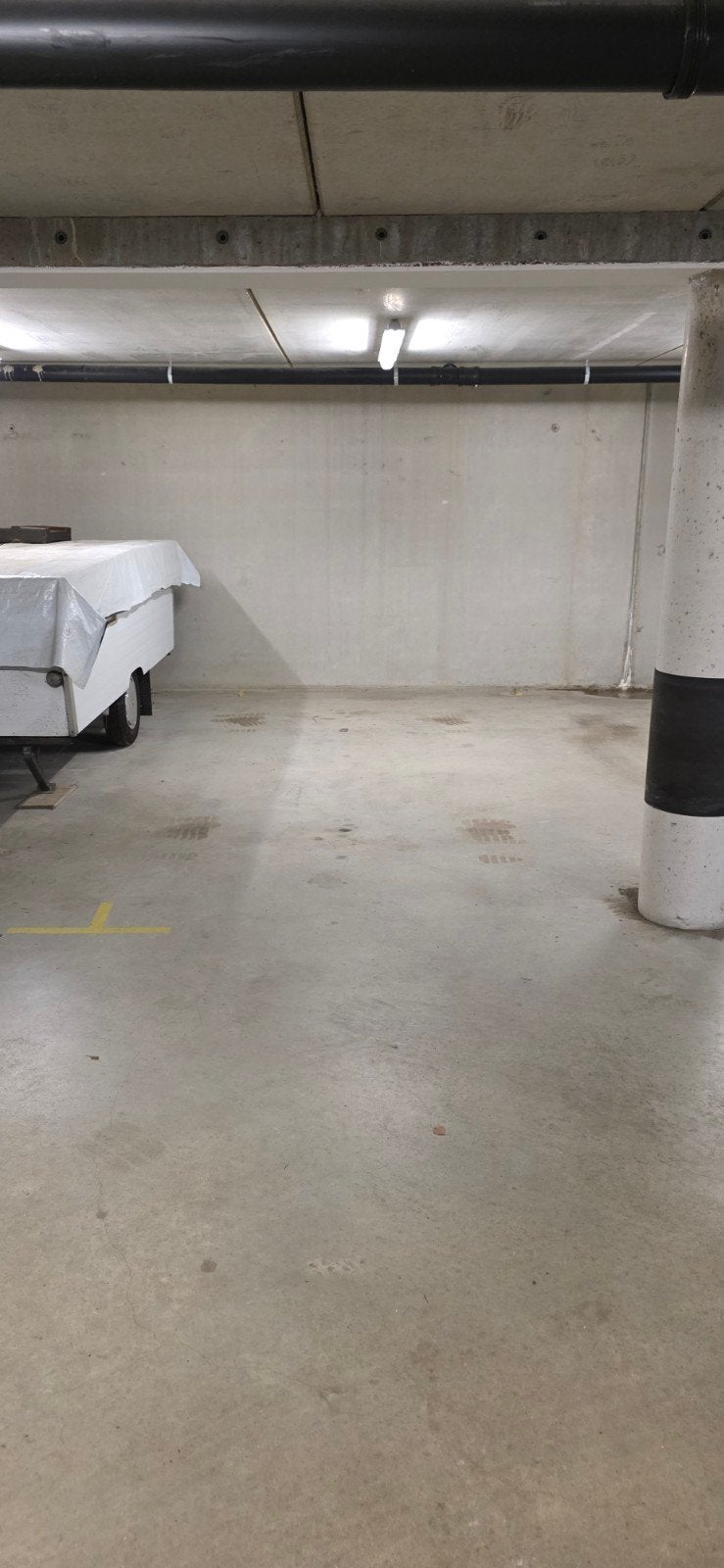 Te huur: autostaanplaats in parkeergarage te As, Province de Limbourg