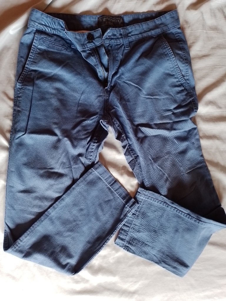 katoen blauw broek jongen 30/32 Angelo Litrico, Ophalen of Verzenden, Zo goed als nieuw, Blauw