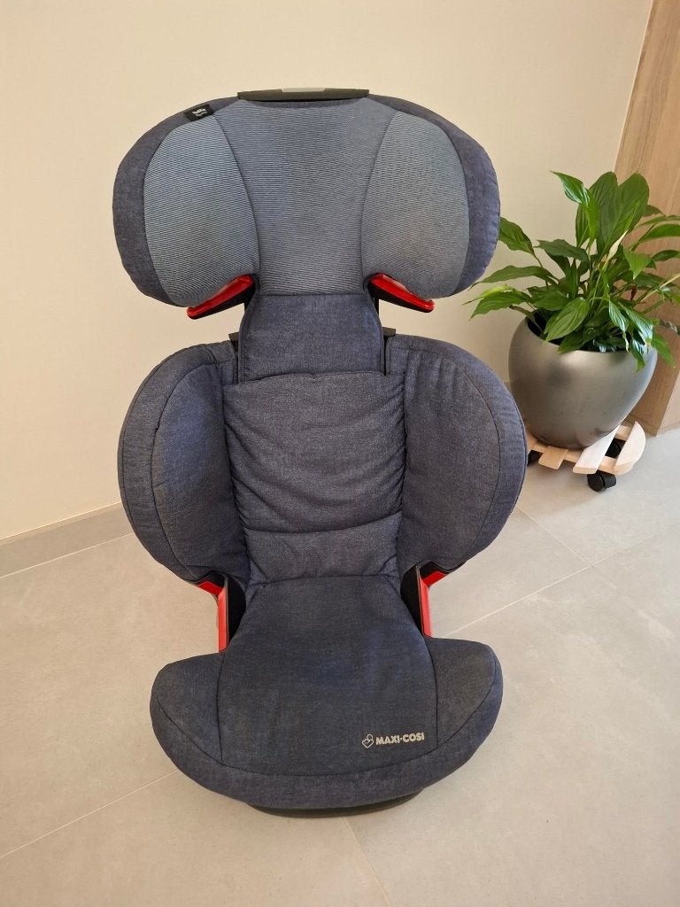 Maxi Cosi Rodifix Blauw, Ophalen, Verstelbare rugleuning, Gebruikt, 15 t/m 36 kg